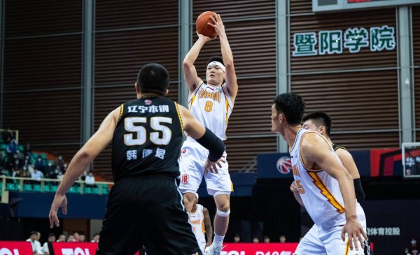 C7娱乐 张宁22分山西力克辽宁 周琦18+6首钢狂胜天津