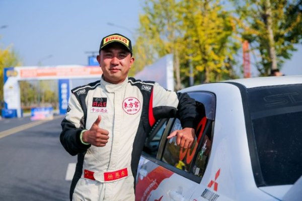 C7娱乐 杨恩东首战龙游征服魔鬼赛道 获N4组亚军全场第9